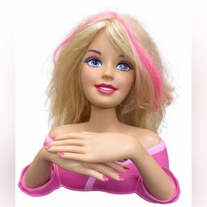 Mattel 1998 Barbie Styling Head.